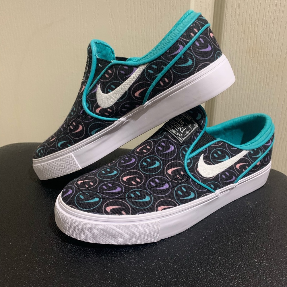 FS: BNWOT Nike SB Stefan Janoski Slip On Shoes